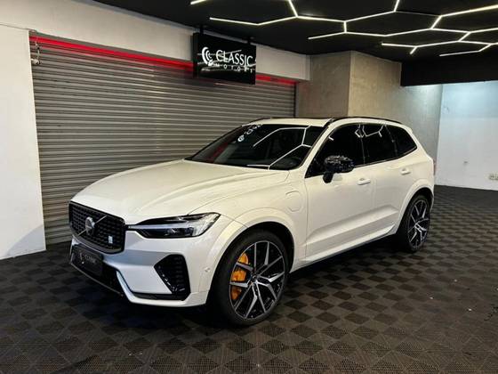 VOLVO XC60 2.0 T8 RECHARGE POLESTAR ENGINEERED AWD GEARTRONIC